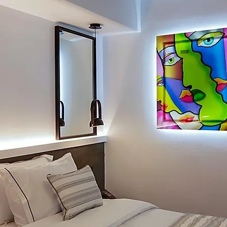 Boutique By Naoussa Hills Adults Only Отель 4*