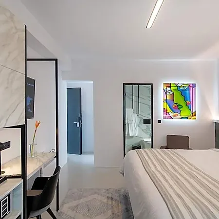 Boutique By Naoussa Hills Adults Only Otel