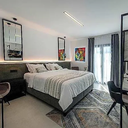 Boutique By Naoussa Hills Adults Only Отель 4*